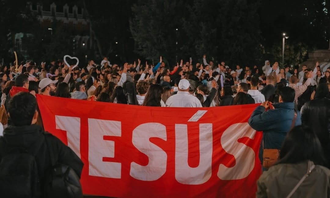mais-de-1.000-jovens-evangelizam-em-madri-e-dezenas-aceitam-jesus:-“vivemos-um-despertar”